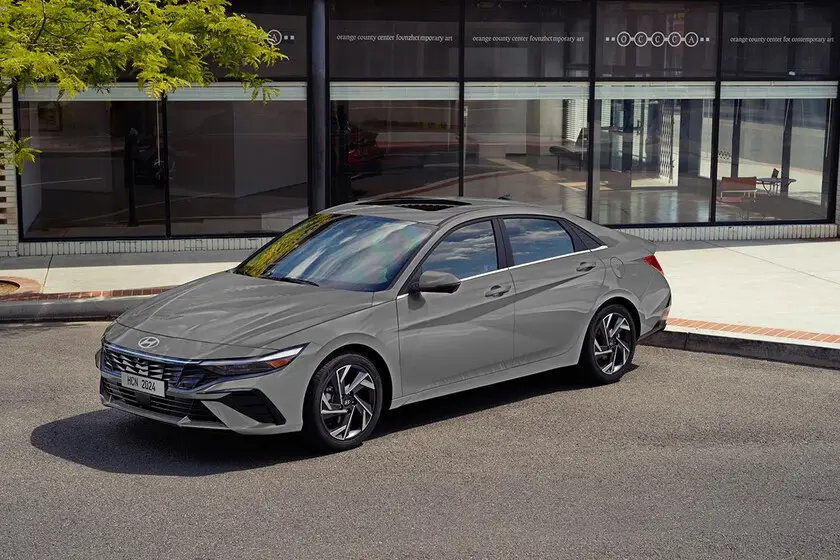 2024 Hyundai Elantra