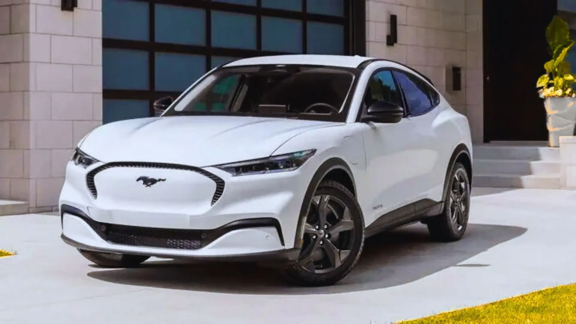 2023 Ford Mustang Mach-E