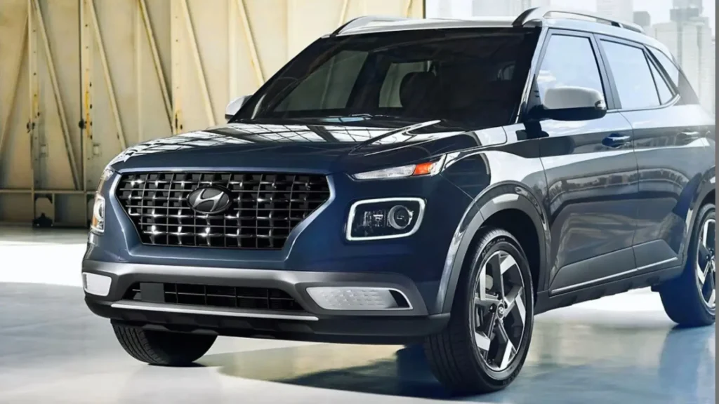 2024 Hyundai Venue stylish exterior with bold front grille