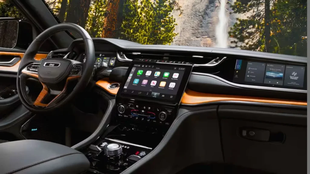 2024 Jeep Grand Cherokee interior with advanced digital dashboard