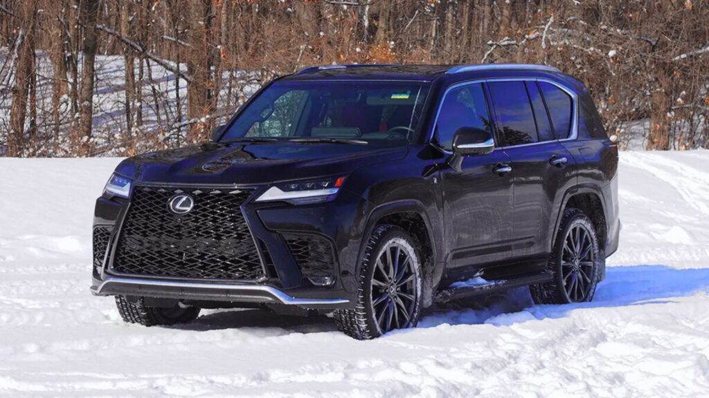 Lexus LX 600 off-road performance and power