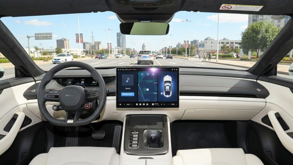 Xiaomi SU7 interior technology features